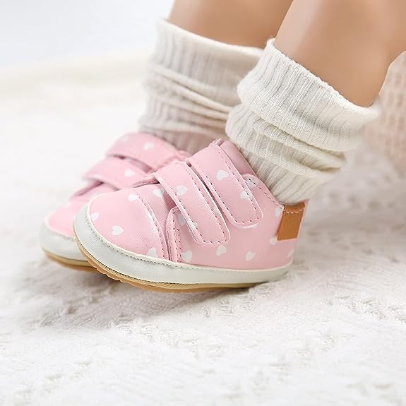Newborn Girl Shoes to Buy: The Perfect Footwear for Your Little Angel