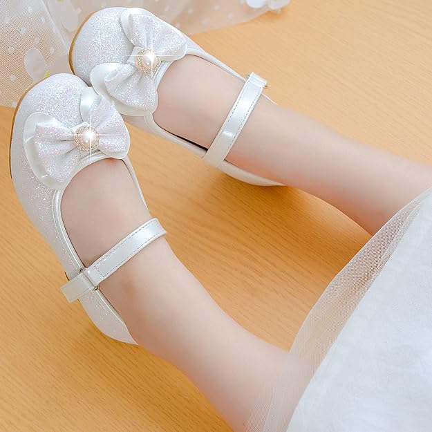 Flower Girl Shoes Etiquette: Tips for the Littlest Members of the Wedding Party