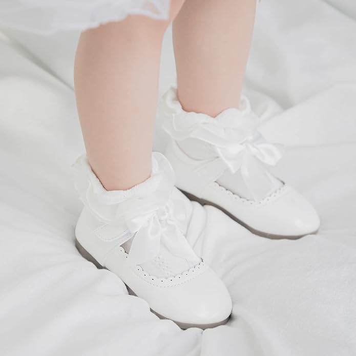 Choosing the Perfect Flower Girl Shoes for Toddlers: A Guide to Style and Comfort